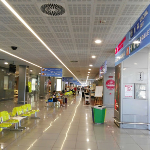 Terminal aeroporto del Salento -Brindisi-Transfer BARI NCC
